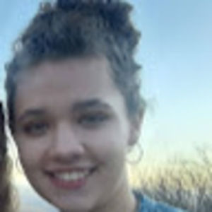 Meet your Posher, Samantha j